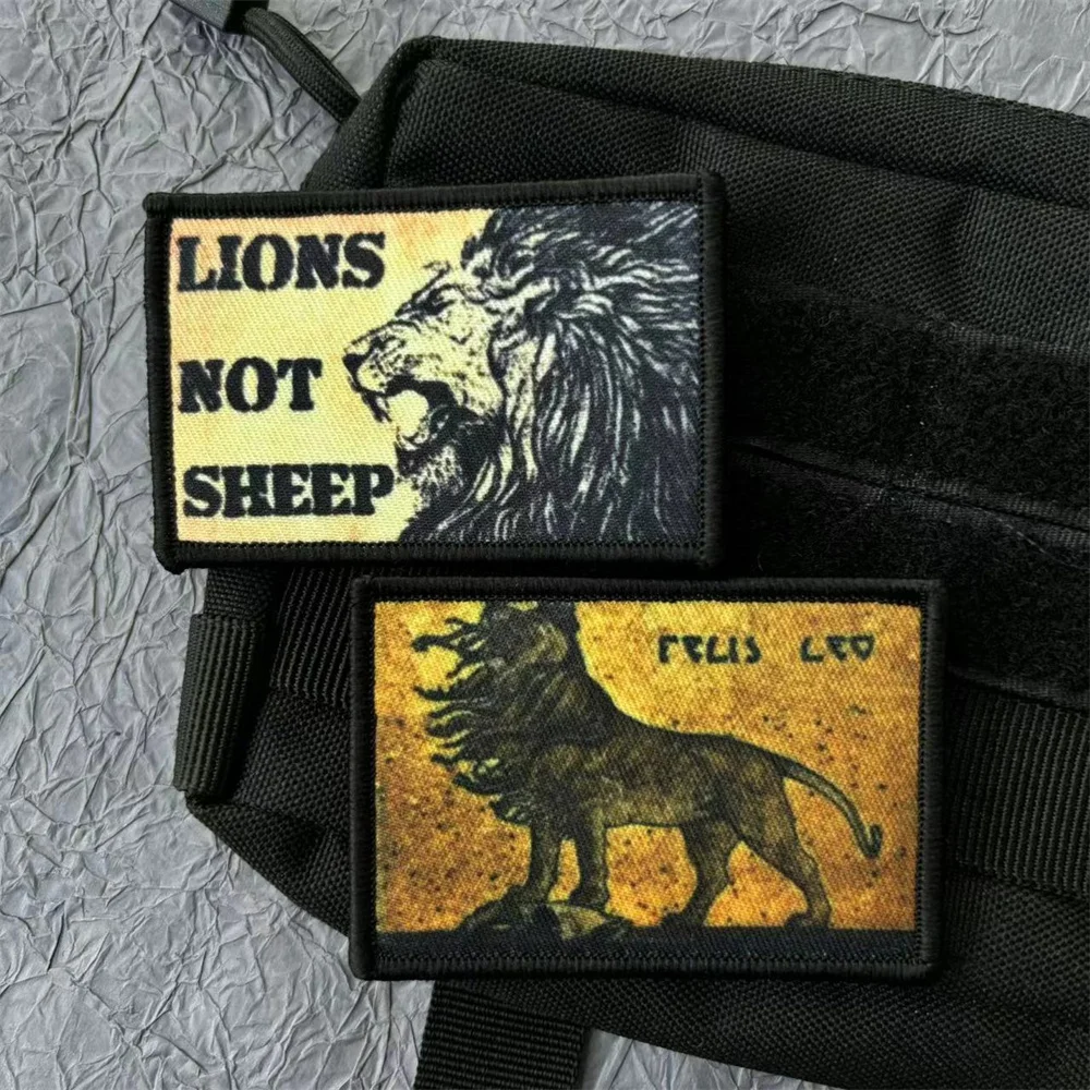 “Lions Not Sheep” Printing Patch on Clothes Aslan Morale Badge Tactical Military Backpack Patches Hook and Loop Wappen