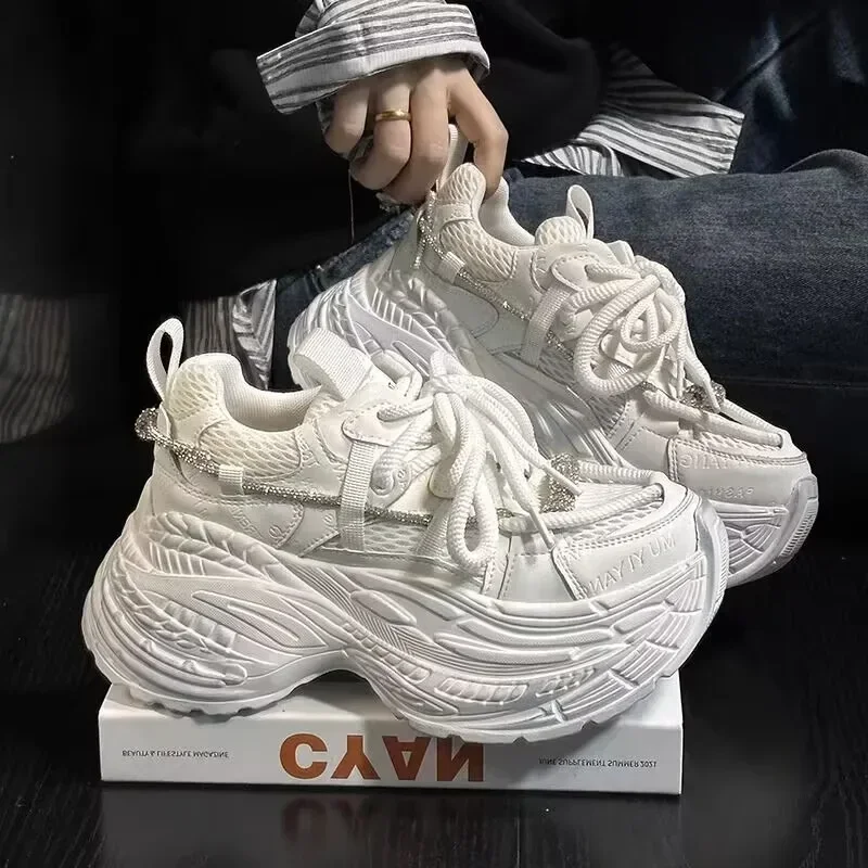 

Женская вулканизированная обувь, новинка 2023 года, уличные дышащие женские кроссовки, легкие дышащие женские повседневные кроссовки на платформе со шнуровкой