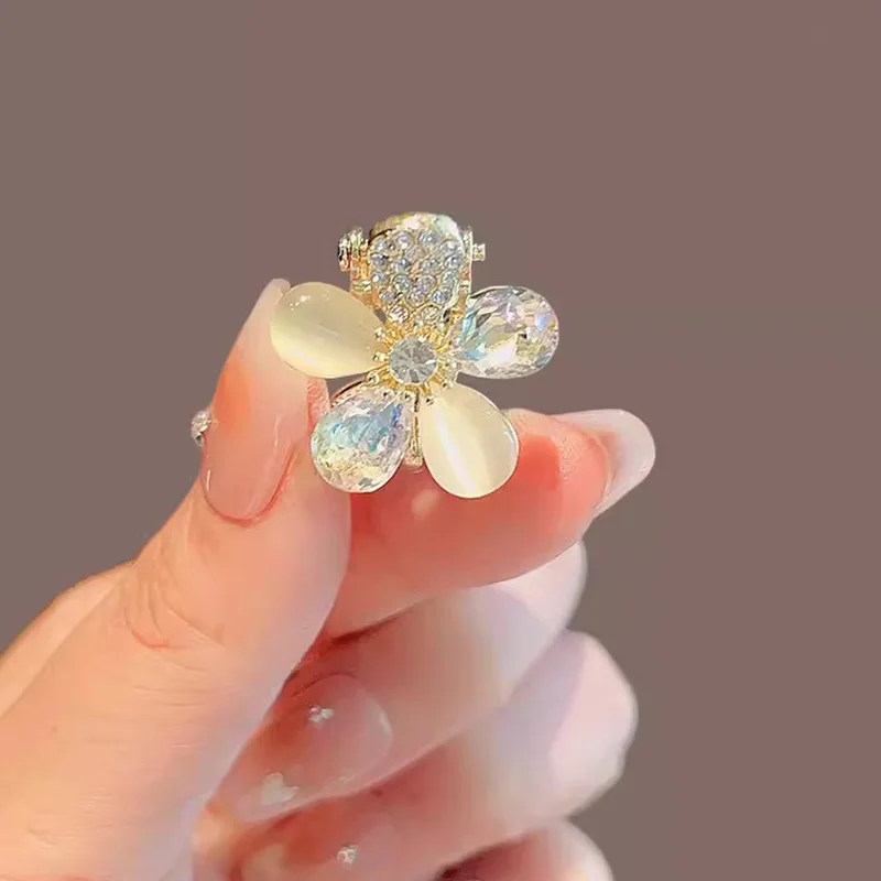 Exquisite Crystal Opal Hair Clip for Female Super Fairy Small Bow Hair Claw Forehead Bangs Hairpin Flower Head Accessories