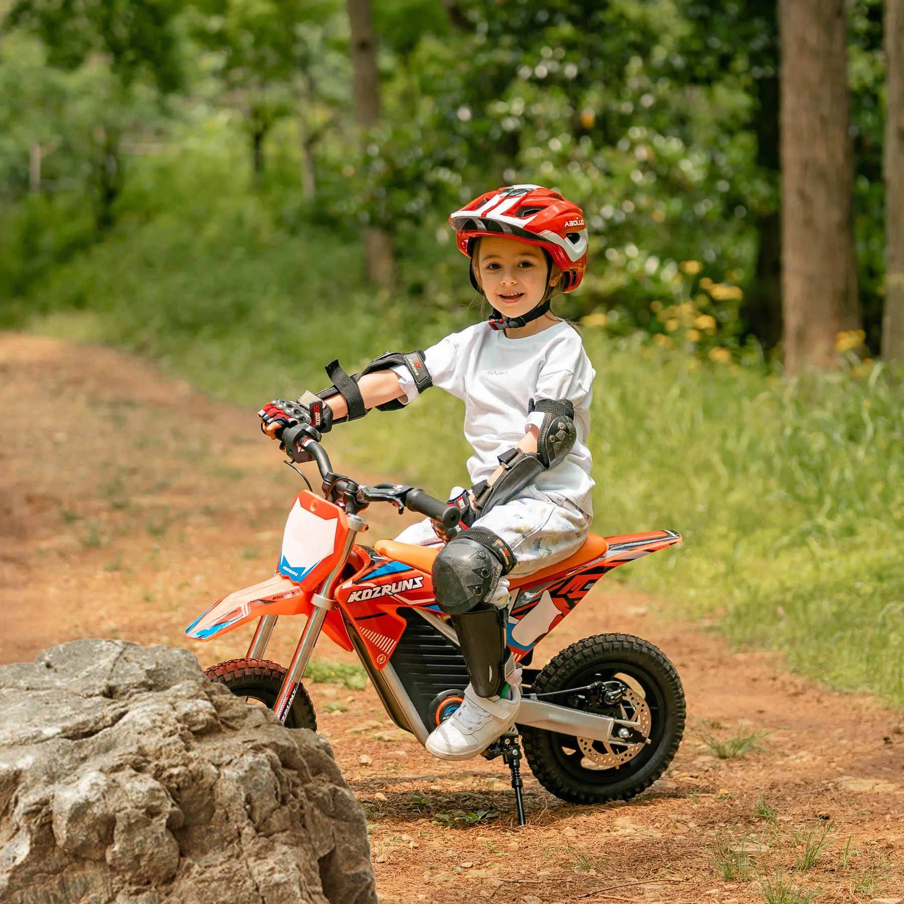 MX-E150 12 INCH IS SUITABLE FOR CHILDREN AGED 3-6 YEARS OLD OFF-ROAD RACING, SPEED 13 KM/H 150W CRUISING RANGE OF 10KM