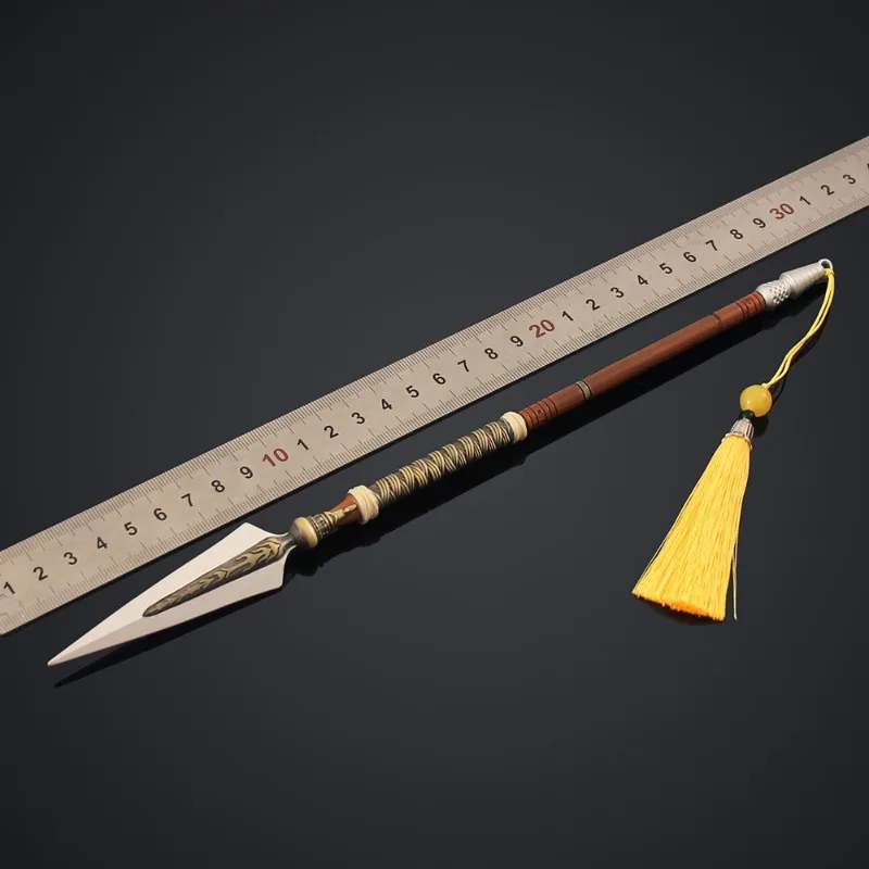 30 cm Dark Destroyer God 2 Ripsaw Storm Chaser Shield Speer van Opstanding Speelgoed Model Set Desktop Ornament Decoraties Gift speelgoed