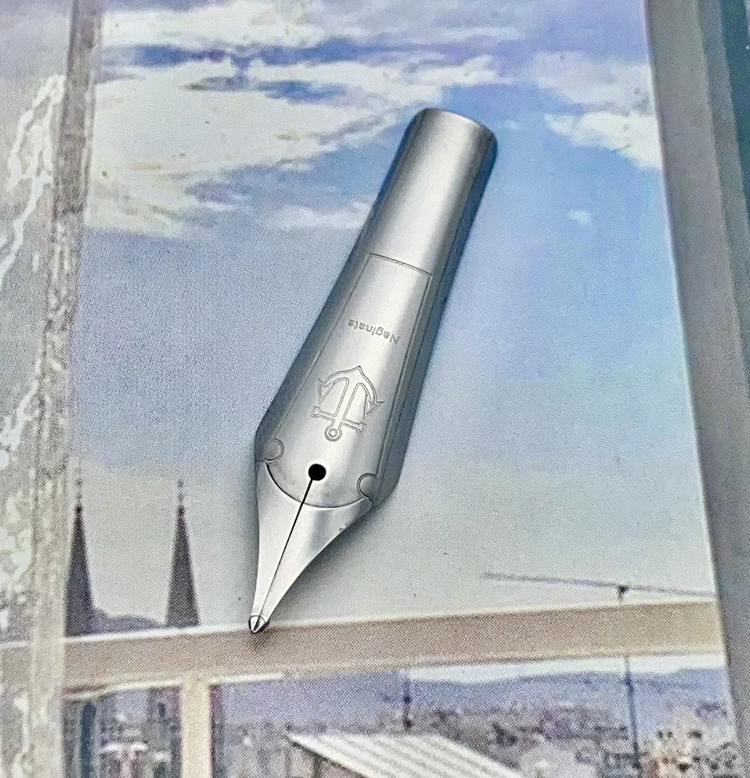 

Новая ручная полировка, толстый наконечник для перьевой ручки No 6,1,6/2,0/3,0 мм, длинный нож, толстый двухцветный наконечник для практики письма и школьного искусства