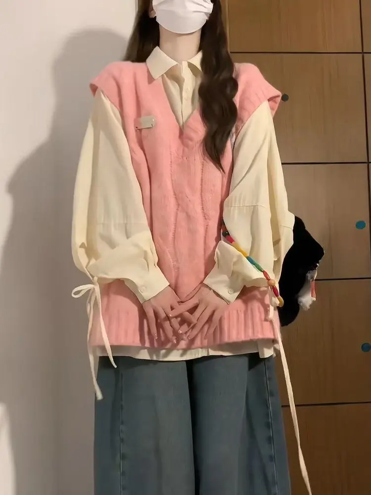 

Мягкий и уютный женский вязаный жилет Sweet School Sle с бантом, V-образным вырезом и узором «косы», осенний модный комплект