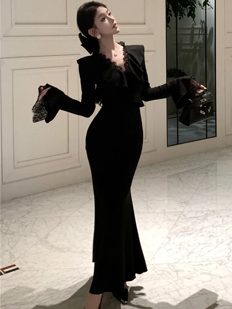 

Autumn Winter Black Flare Sleeve Ruffled Lace V-Neck Dress 2025 Korean Vintage Hepburn Dress Women Elegant Luxury Evening Dress