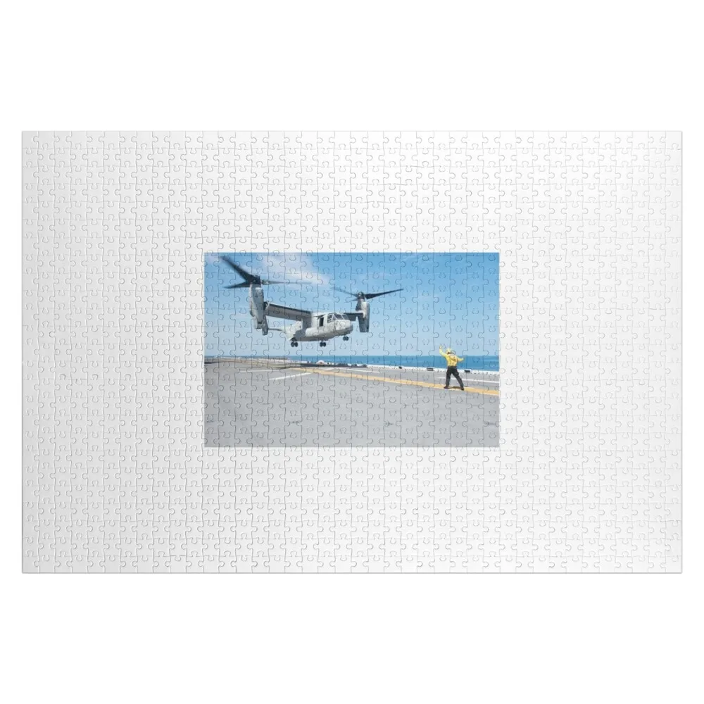 

STK109321M-An MV-22 Osprey prepares to land on the flight deck of USS Kearsarge. Jigsaw Puzzle Toys For Children Puzzle