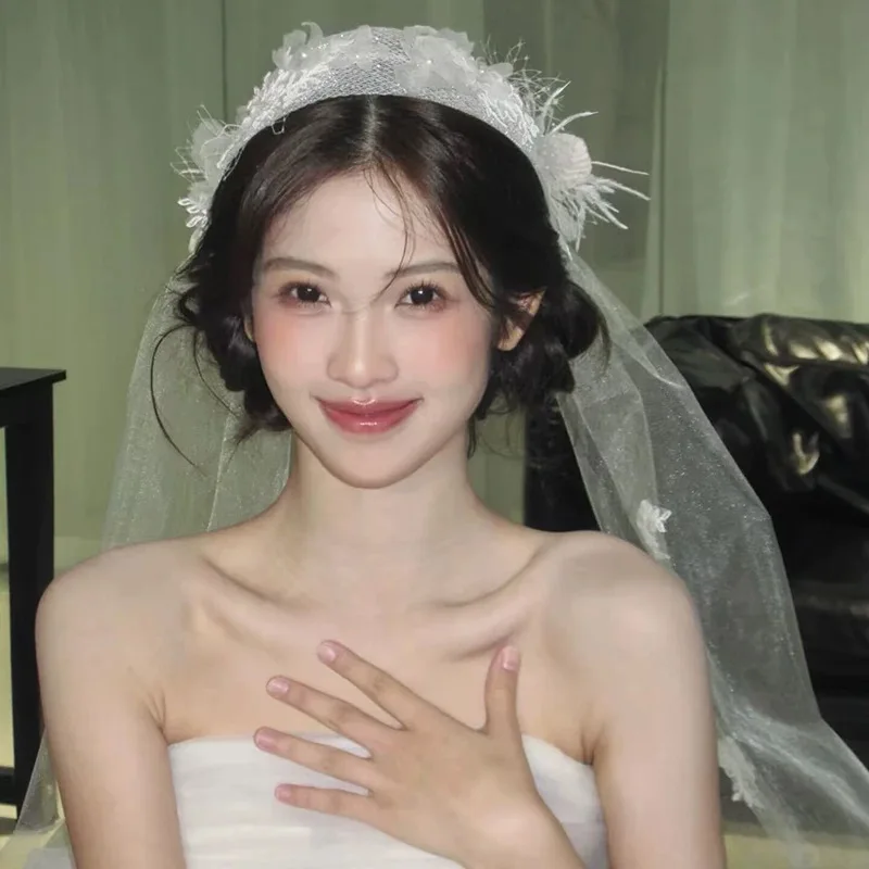 

Dreamy Elegant French-Style Lace Feather Toe Cap Beautiful Exquisite Retro Photo Studio Photography Wedding Dress Accessories