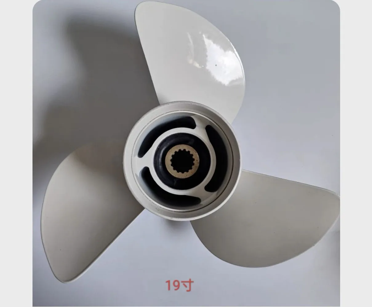 

Marine Outboard Motor Propeller 19 -inch For Yamaha Hidea Parsun 2 Stroke 250HP Outboard Motor Engine boat motor