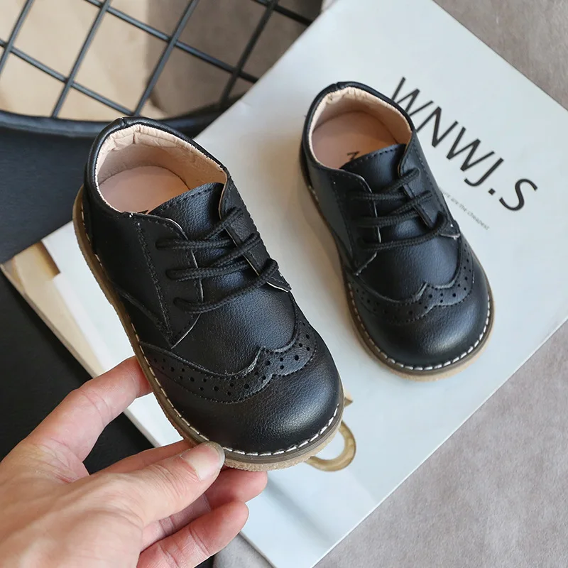 Scarpa in pelle per bambini britannici autunno nuova moda retrò scarpa per bambini suola morbida scarpa da scuola per ragazza ragazzi scarpa Casual