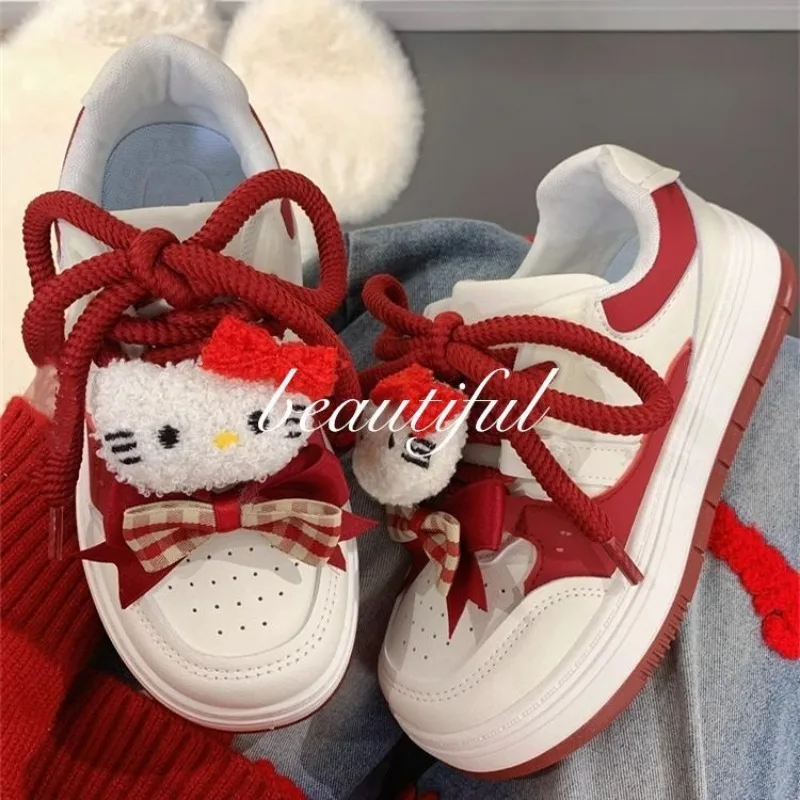 Oryginalne Sanrio Hello Kitty wino Retro czerwone białe buty damskie 2024 wiosna nowe damskie wszechstronne trampki na platformie