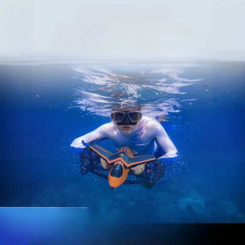 Electric underwater propulsion high power swimming diving equipment easy to carry