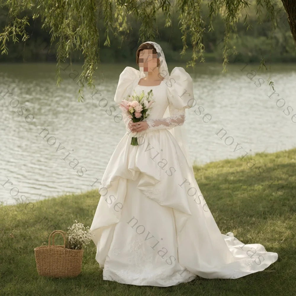 Customized Retro Satin Bubble Sleeves A-line Pleated Wedding Dresses 2026 New Square Collar Lace Romantic Garden Bride Gown