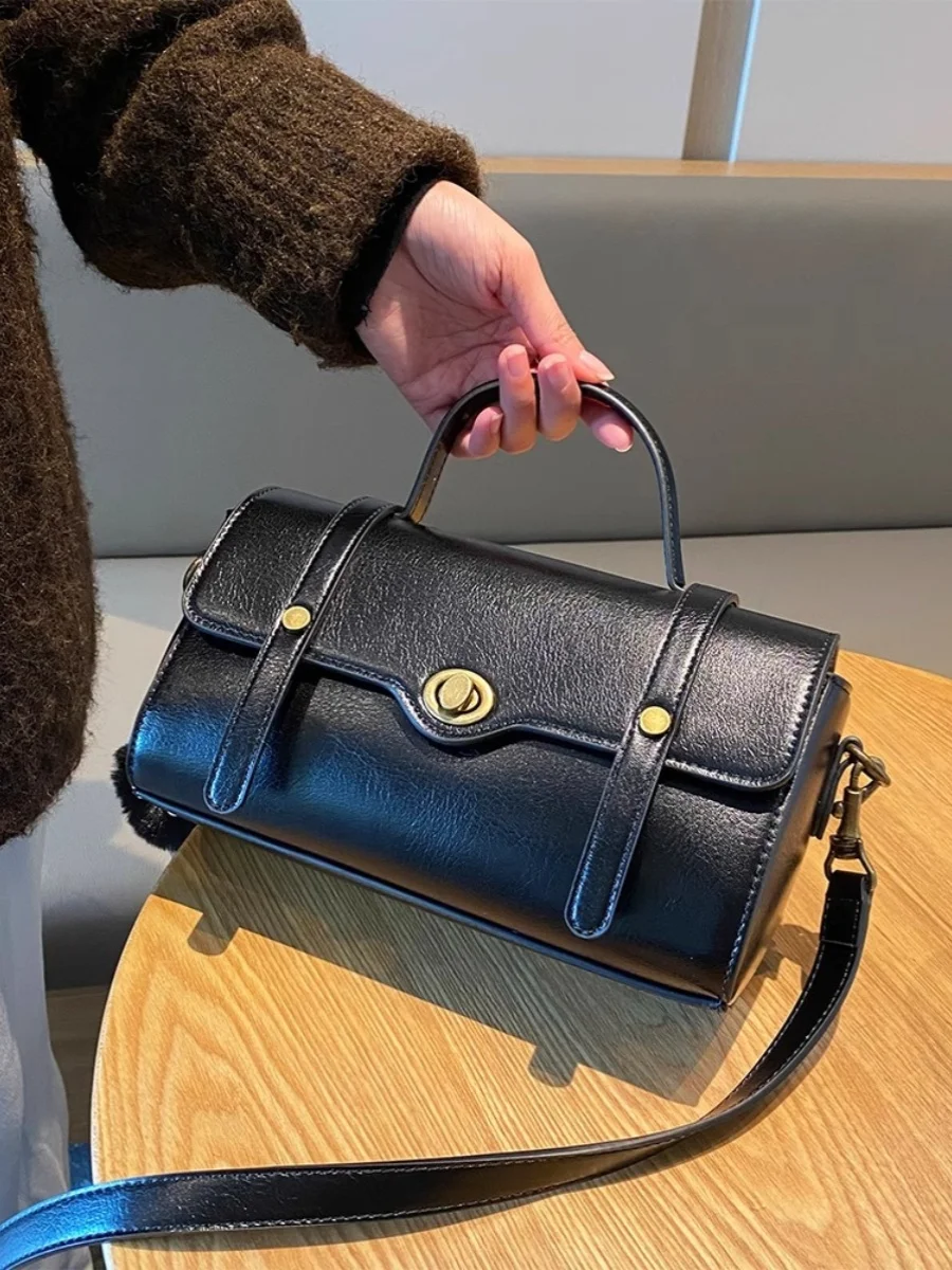 

Disk Faion Retro American Sle Crossbody Bag Women's Menger Bag Pillow ape Hong Kong Sle Single oulder Bag