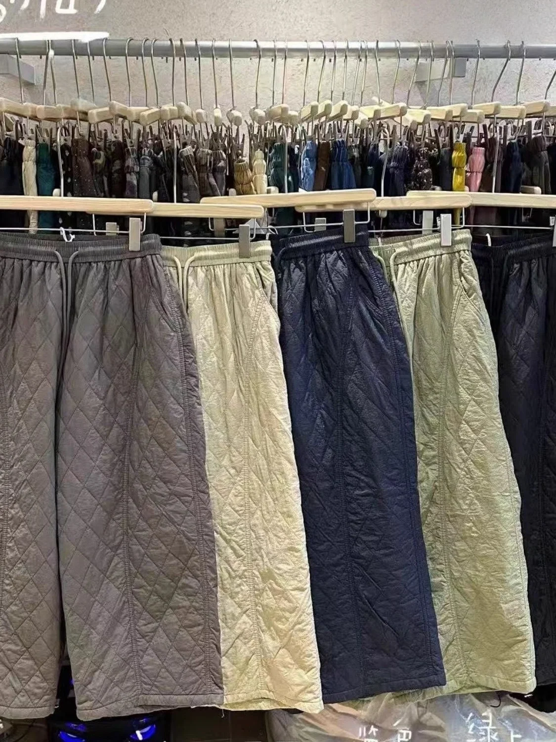 Calças de Aodão de Cintura Alta Largas Estilo Coreano para Mulheres Plus Size com Padrão de ade de Diamante