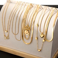 10 Pieces/3 Pieces Retro Elegant Heart-Shaped Geometric Pendant Snake-Shaped Chain Ladies Golden Yellow Necklace Set Girls Daily Wear Party Valentine's Day Christmas Moon Knot Halloween Gifts for Family and Friends