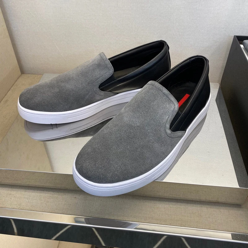 Luxury shoes Men's Suede and Black Genuine Leather Slip-On Sneaker Handcrafted Stitched Flat Bottomed Casual Shoe Male Footwear