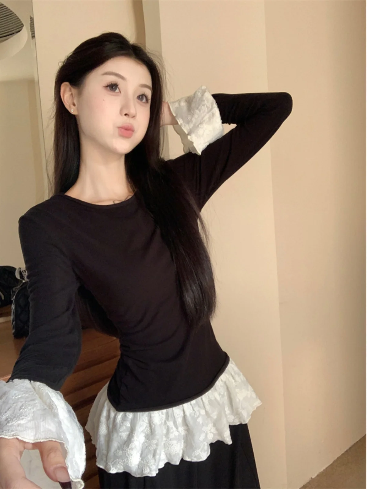 Camiseta larga de talla grande con empalme de encaje para mujer, diseño de cintura adelgazante, ropa interior informal Sle Faionable para otoño