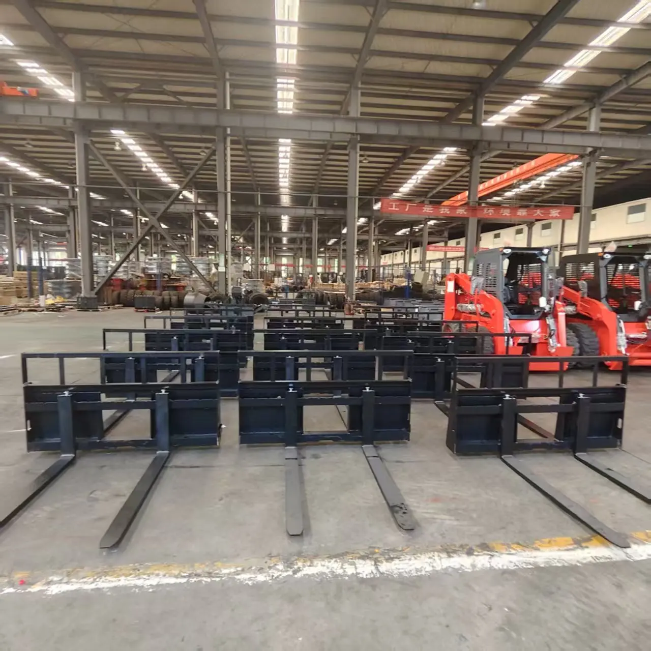 WECAN Direct Factory Sales: Fork Attachments for Skid Steer Loaders Forks / Pallet Forks Skid Steer Pallet Forks Bale Fork