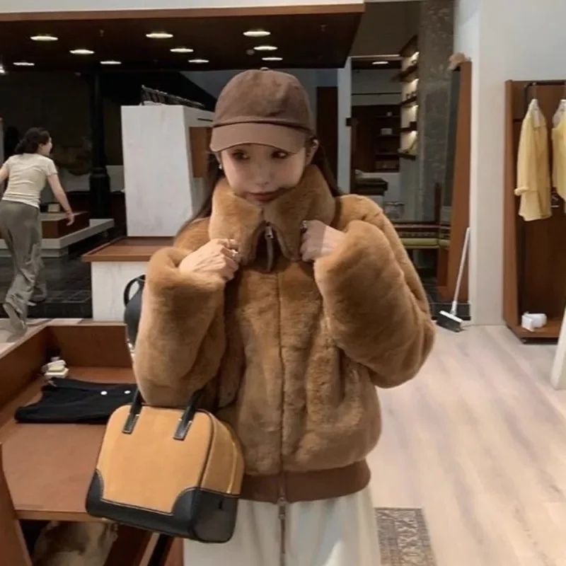 Vintage Lapel Faux Fur Coat Women Eco Friendly Fluffy Outerwear Elegant Versatile Winter Jacket