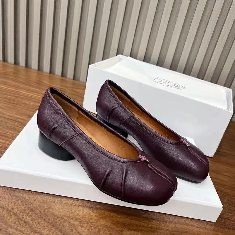 

Genuine leather wrinkle Split toe Patent Leather Tabi Women Pumps Summer Autumn Mary Janes Thick High heels Girls Students Shoes