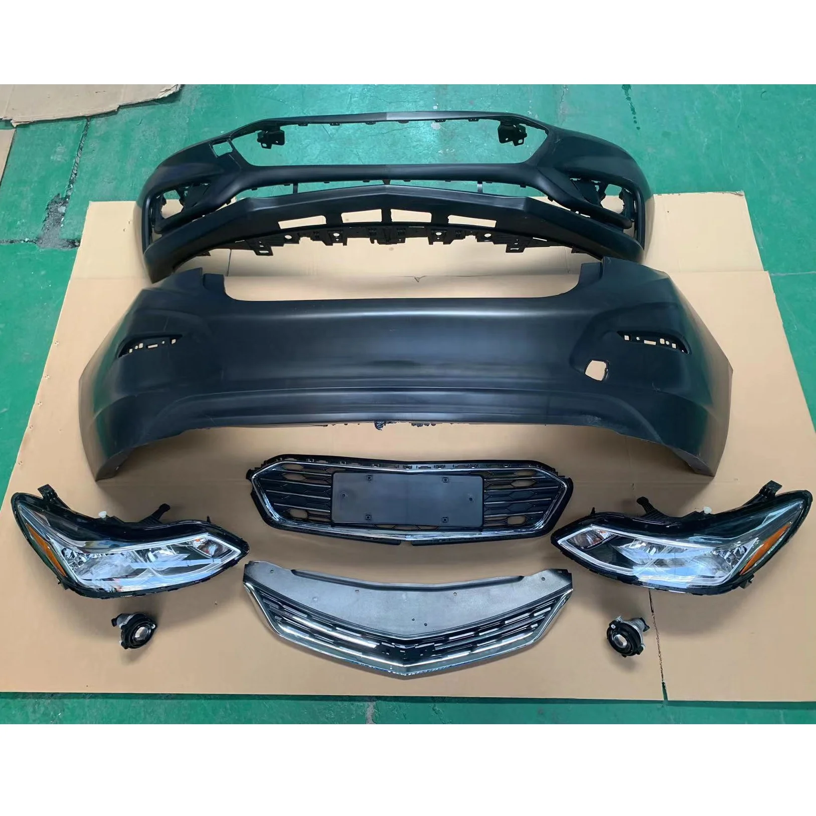 

KEBEL Head Lamp Auto Body Kits OEM 84051793 84201239 23370564 Large Stock Grille Front Bumper Set for Chevrolet Cruze 2017