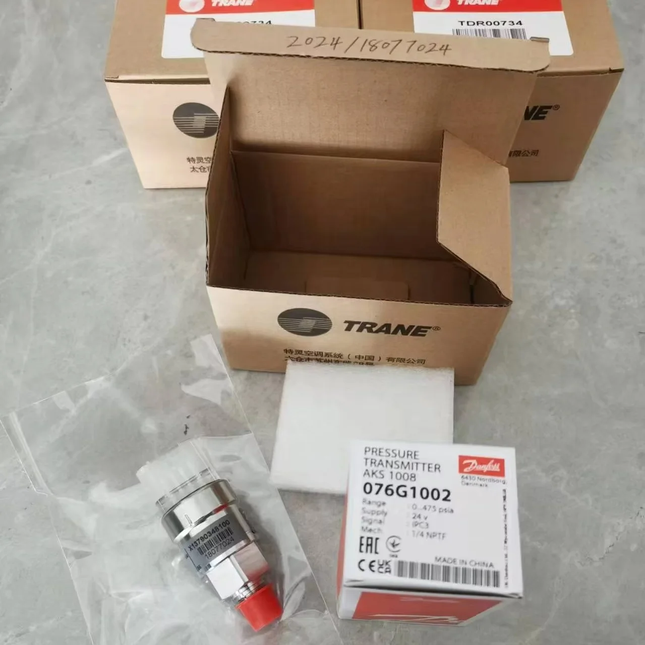 

Gold seller Trane Pressure Transducer TDR00735 0-475Psia/X1379034811X13790348100 AKS1008