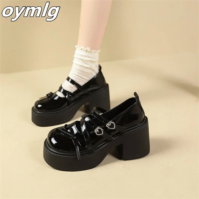 Black round toe shallow mouth thick soled Mary Jane small leather shoes for women new style with skirt, coarse follow-up shoes