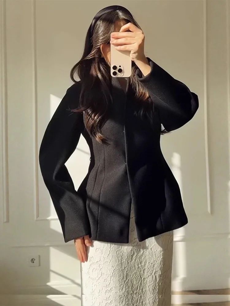 

Женское однобортное однотонное пальто с воротником-стойкой, весна 2026, тонкая уличная женская верхняя одежда, повседневный пиджак с жемчужным украшением