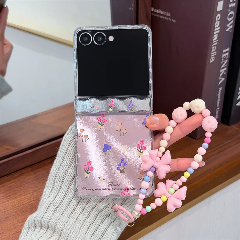 

Fashion Wave Cute Little Flower With Chain Phone case for Samsung Galaxy Z Flip5 6 7 Flip6 7 FE Flip7 6 5 Cover Protection Cases