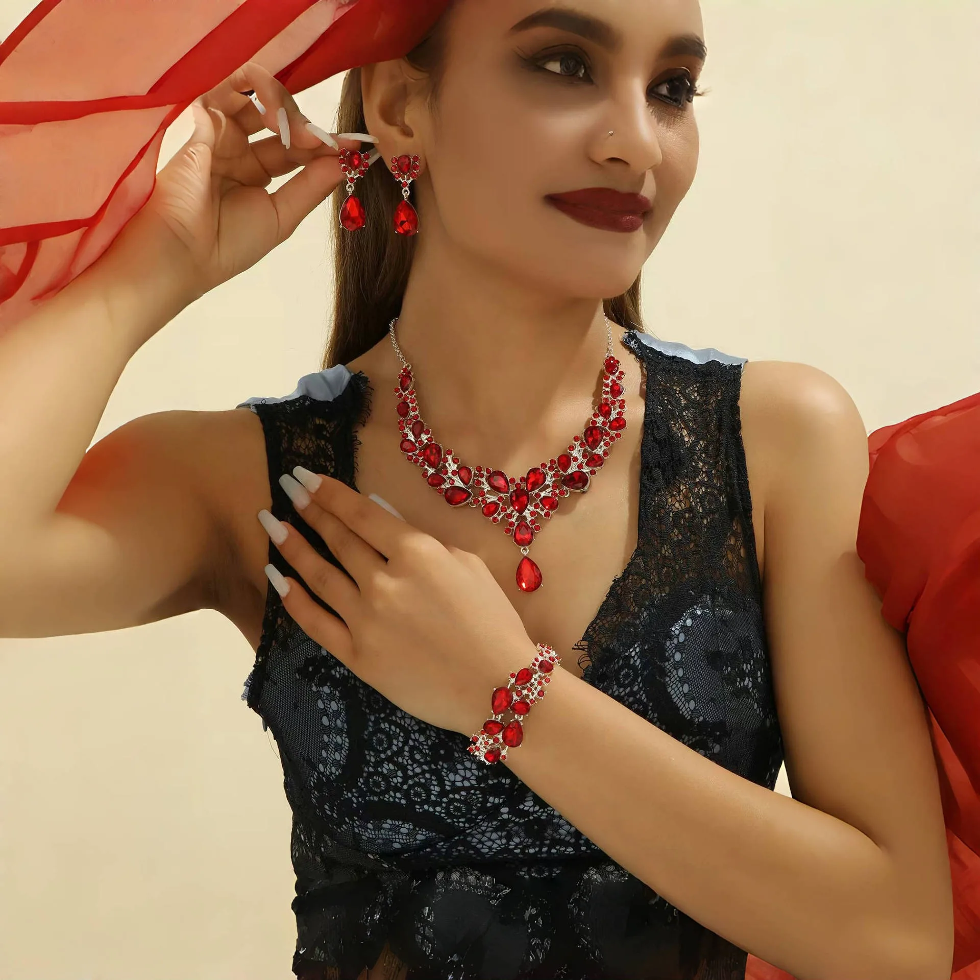 

Wedding Season Women's Fashion Sparkling Crystal Water Drop Necklace Bracelet Earrings Jewelry Set Banquet Party Holiday Gift