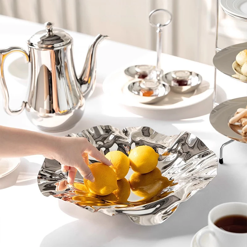 Stainless Steel Fruit Bowl Unique Plate Decorative Dishes Luxury Serving Tray for Table Home Decoration Party Restaurant Gift