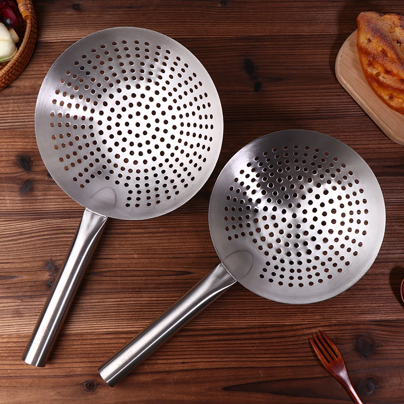 

Thickened 304 Stainless Steel Noodles Spoon Colander With Long Handle Oil Skimmer Food Strainer Sieve Skimmer Scoop Kitchen Tool