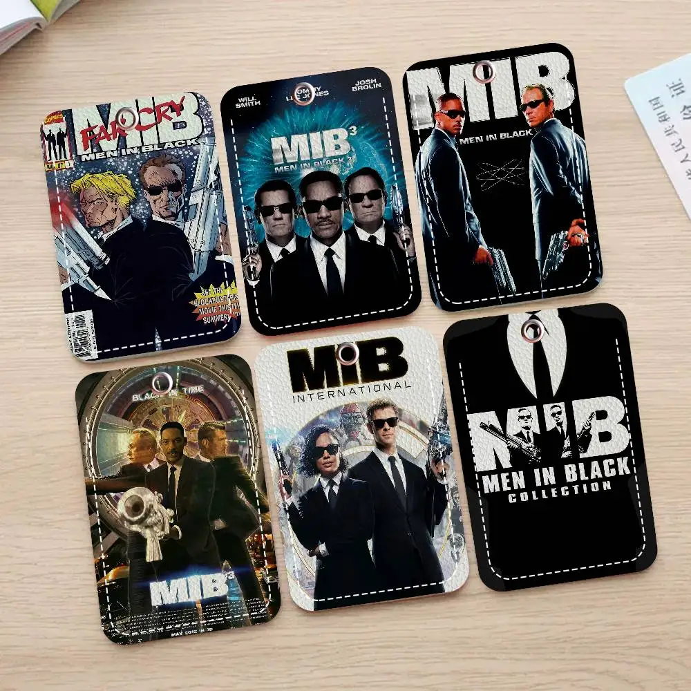 حامل بطاقات الفيلم باللون الأسود للرجال مناسب لحامل بطاقات العمل المصرفية وبطاقة الهوية الائتمانية وحامل حقيبة المفاتيح