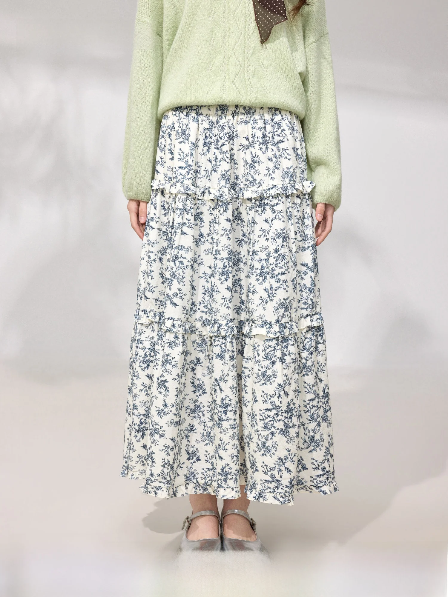 

Модная женская юбка А-силуэта с высокой талией, весенняя, стройнящая, с цветочным принтом, длинная, из полиэстера, для повседневной носки и активного отдыха