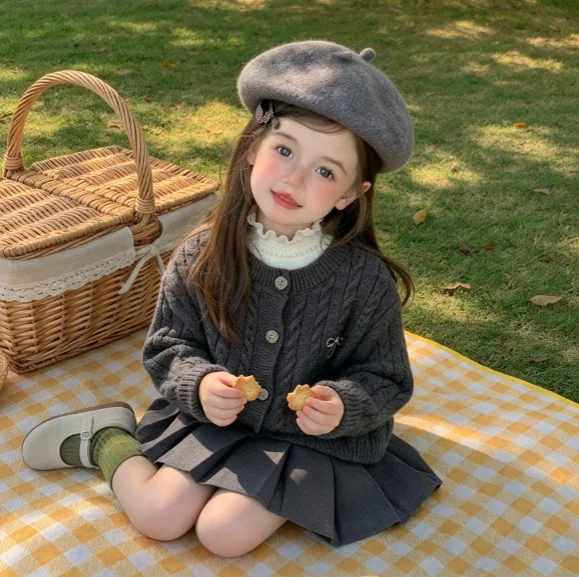 Girls Sweater 2026 Autumn and Winter New Children's Clothing Korean Style Girl Baby Temperament Bow Twist Knitted Cardigan