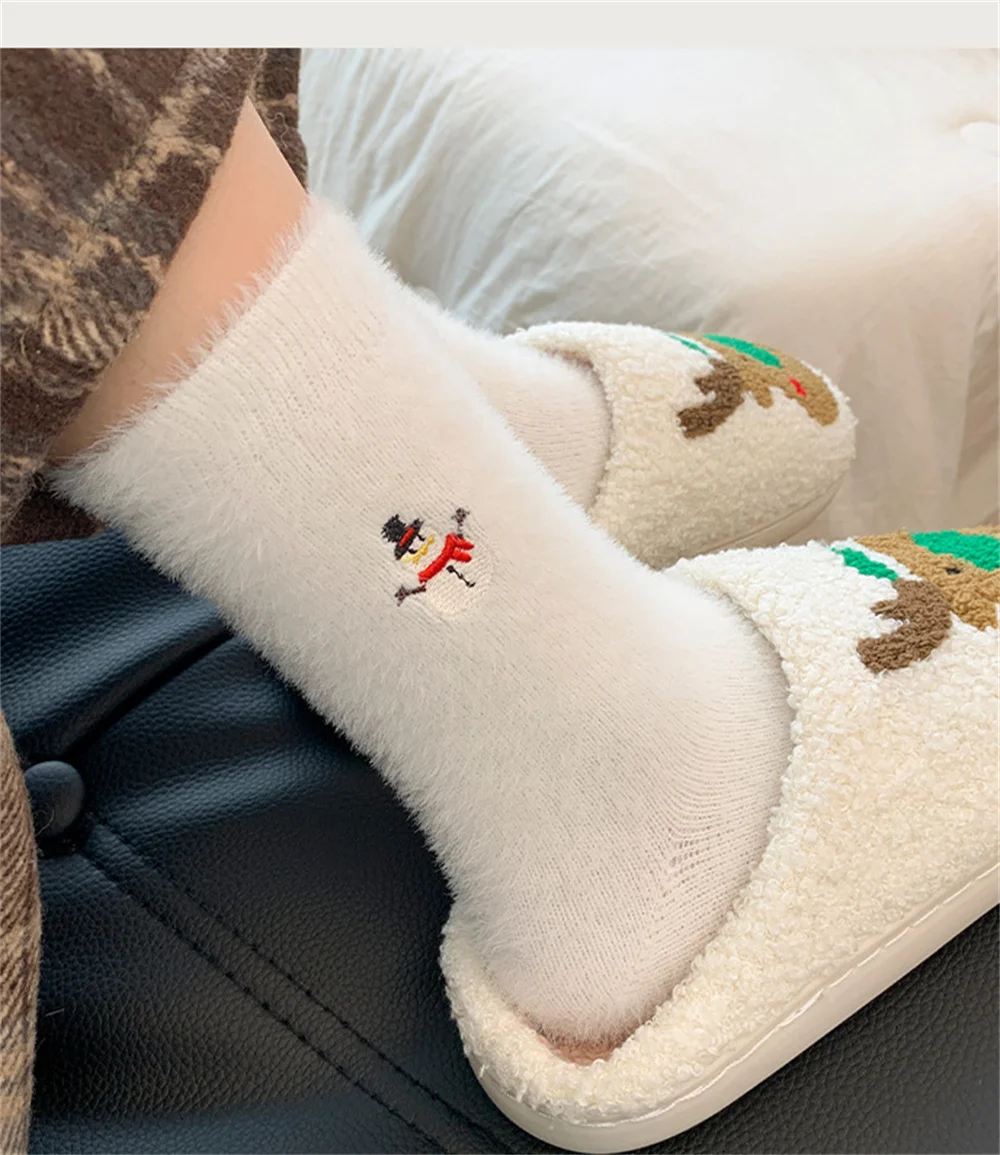 Autumn And Winter Socks, White Mink Fur Christmas Socks, Snowman Santa Claus Christmas Tree Elements, Thickened Warm Socks