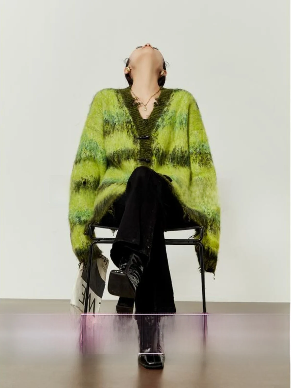 

Вязаный свитер Camere в полоску с v-образным вырезом и одной пуговицей, женский модный весенний новый кардиган для поездок на работу, обычный S...