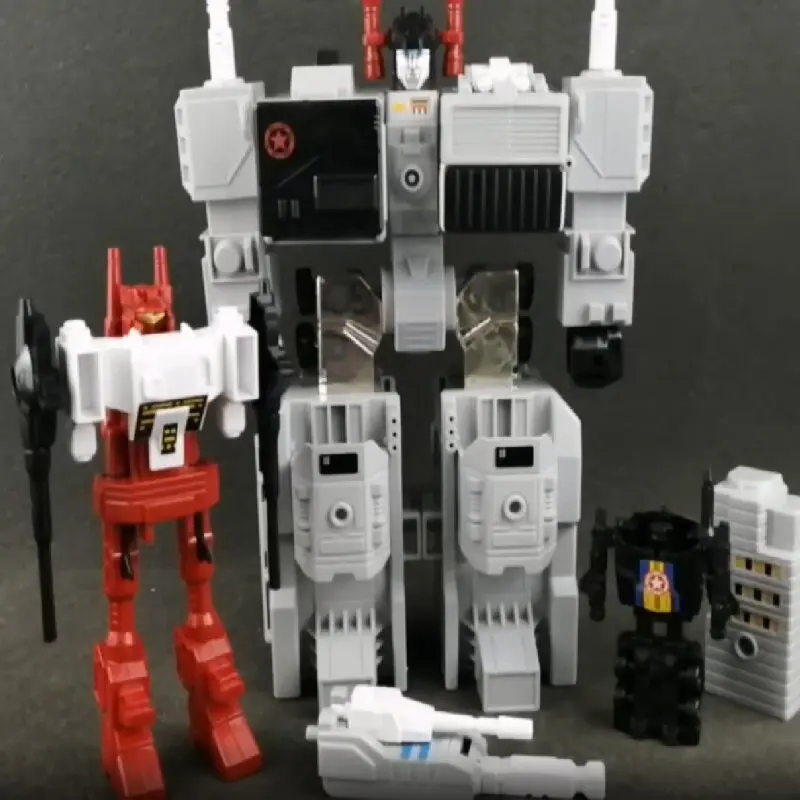 Transformation G1 Metroplex KO Figure Toy