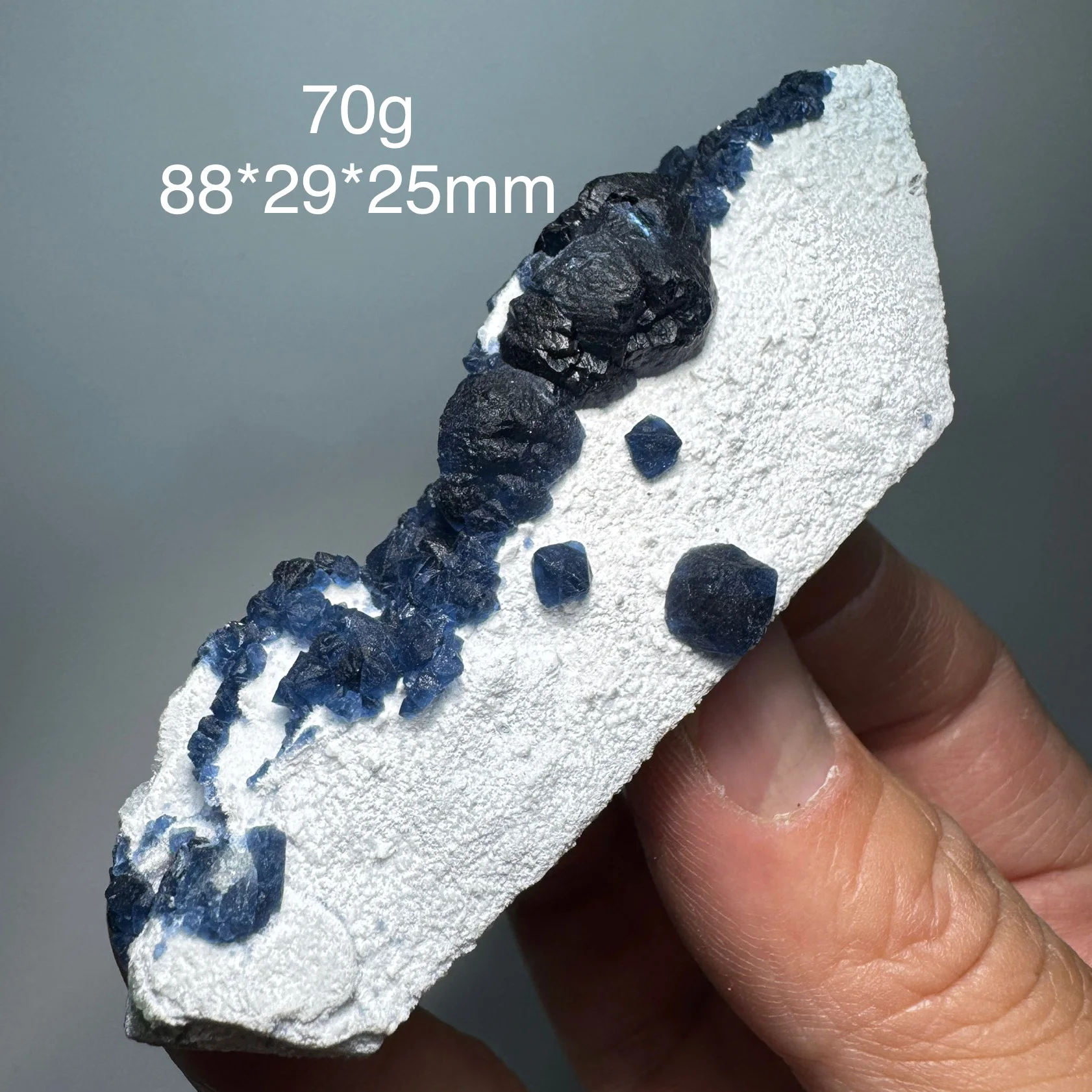 Natural Inner Mongolia Blueberry Fluorite Mineral Specimen Crystal Quartz Healing Stone Home Decor