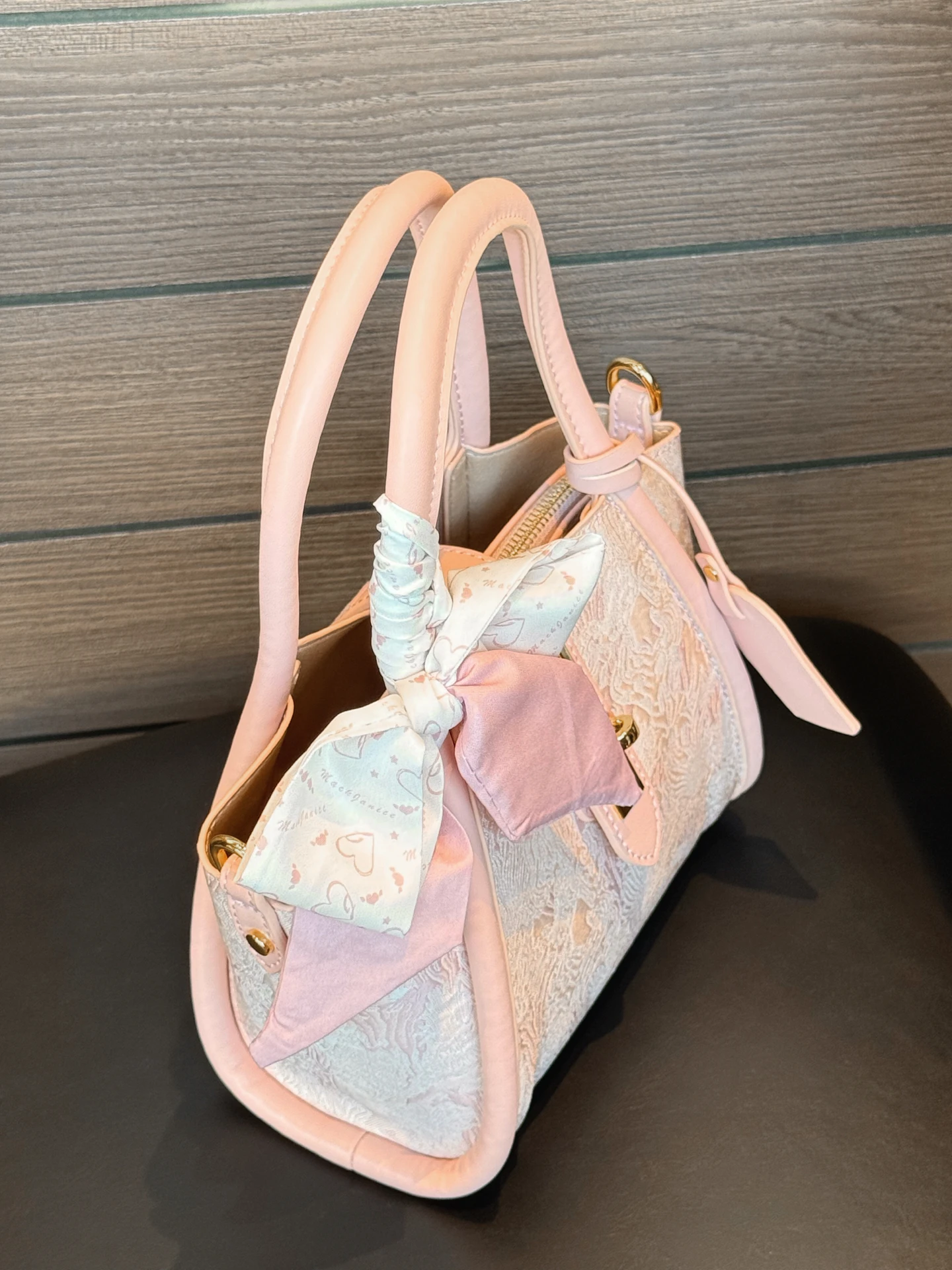 sac-a-main-femme-mack-jennifer-sac-cabas-brode-tendance-sac-bandouliere-nouveau-sac-de-travail-2026-cuir-souple