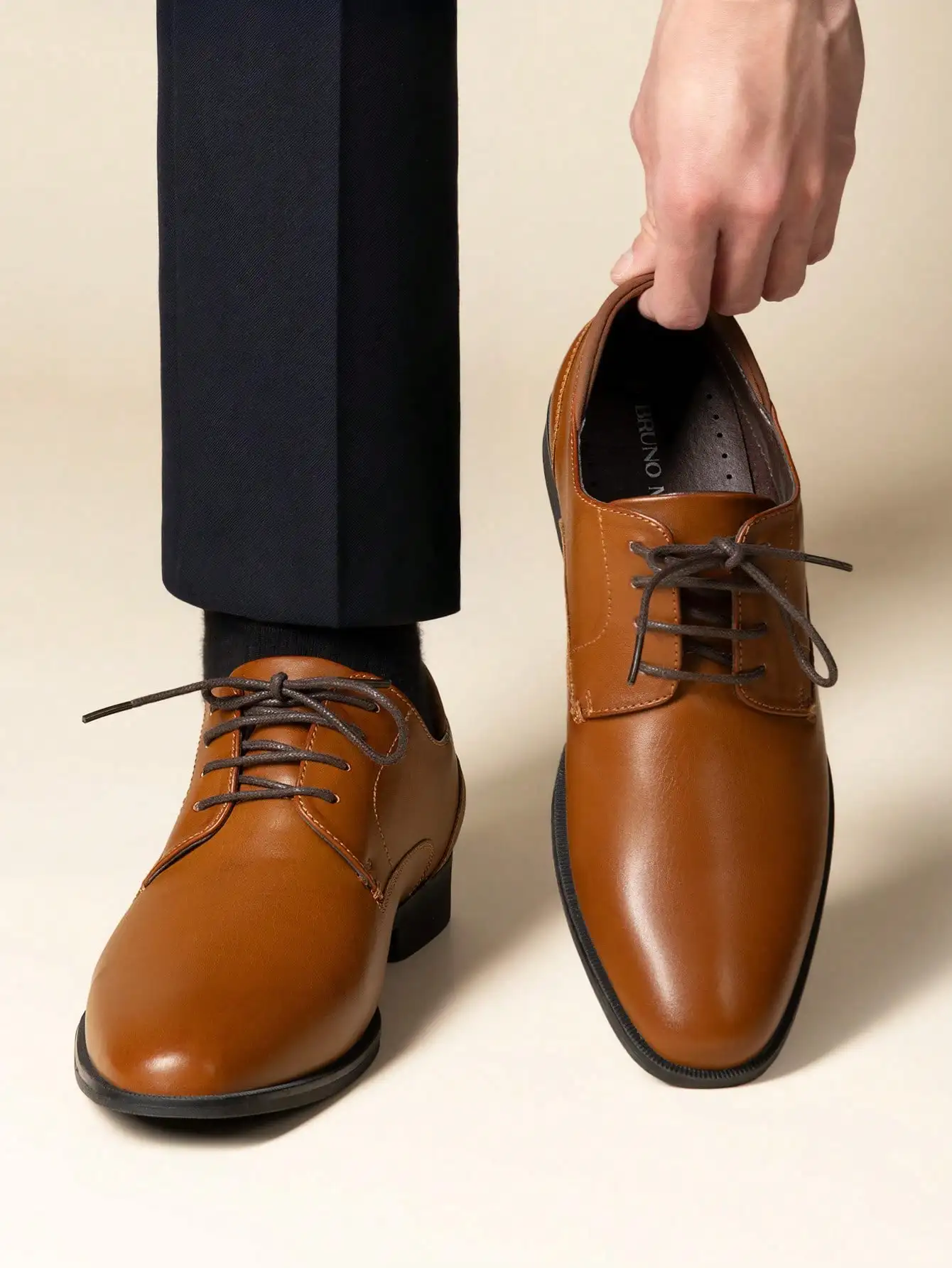 Men’s Brown Oxfords Derby Dress Shoes Formal Business Footwear for Men, Classic Lace‑Up Office Work Shoes, Stylish Formal Footwear Suitable for Wedding, Business Meeting, Office Commute, Dating, Party and Formal Occasions, Comfortable Elegant Dress Shoes