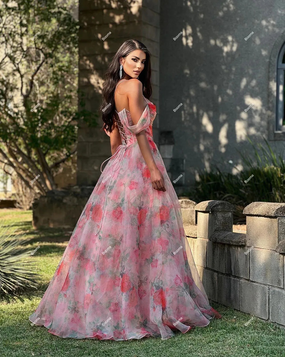 Booma Printed Chiffon Prom Dresses Off Shoulder Long Evening Dresses for Wedding Party Pleat A-Line Homecoming Dress Lace Up