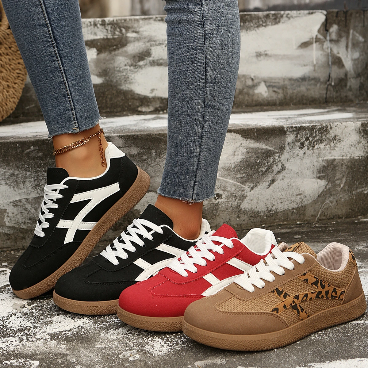 

Women Casual Slip on Platform Sneakers Lightweight Breathable Walking Sneakers Woman Comfort Thick Sole Non Slip Sports Shoes