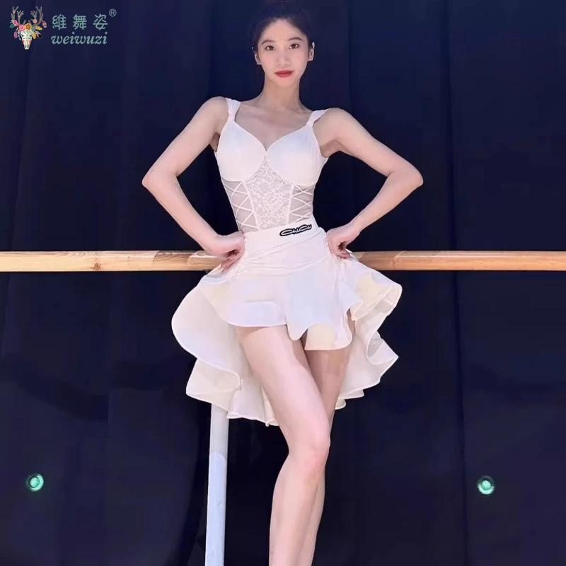 

Сексуальное белое платье для латинских танцев, одежда для танцев, одежда для взрослых и женщин, одежда для выступлений на профессиональных соревнований, ча-ча, самба, румба