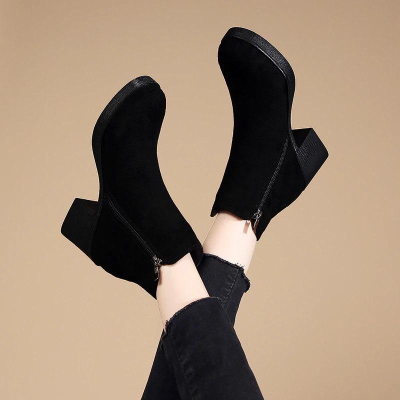 Neue Damen-Stiefeletten mit hohem Absatz, elegante runde Zehenpartie, modisch und vielseitig, warme Wintermode-Stiefel 2025 – Detail 3
