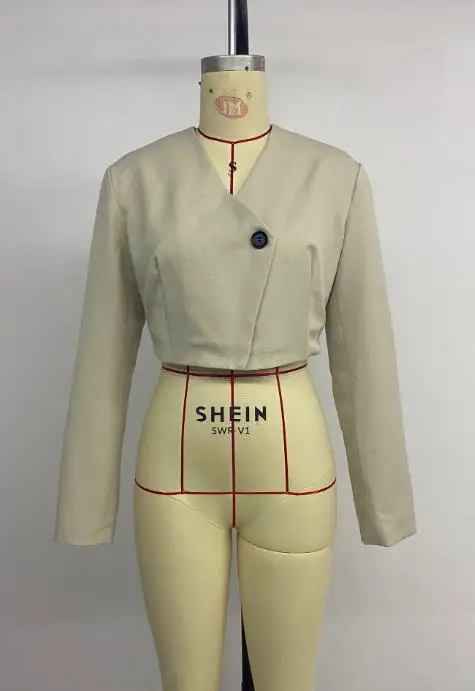 

Women's Fashion Long Sleeves Coat New Spring & Autumn Temperament Commuting Casual Simple Short Style Solid Color Suit Jacket