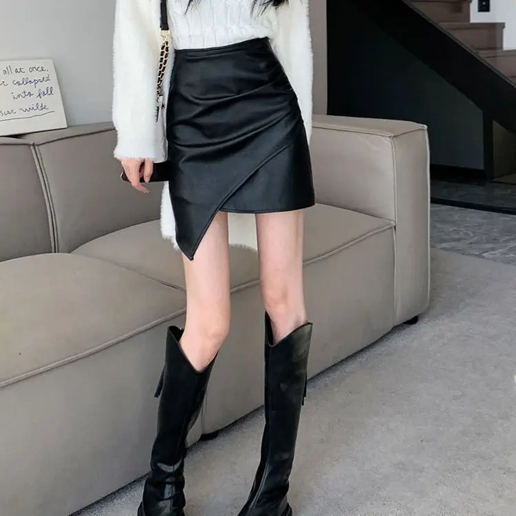 Рисунок 5 - 2025 однотонная асимметричная кожаная