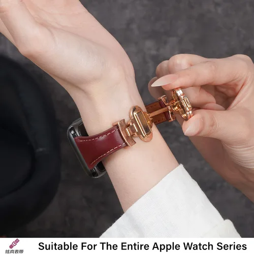 Correa de cuero magnética de trébol de cuatro hojas para Apple Watch 10 Band 46mm 44/42mm 45mm pulsera delgada serie iWatch correa de reloj para mujer