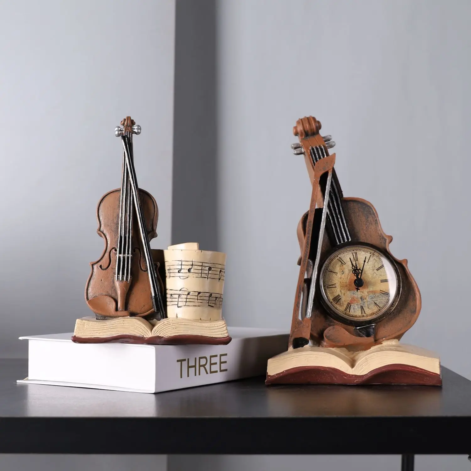 Vintage Creative Luxury Violin Pen Holder Student Gift Figurine Home Model Living Room Wine Cabinet Entryway Decor