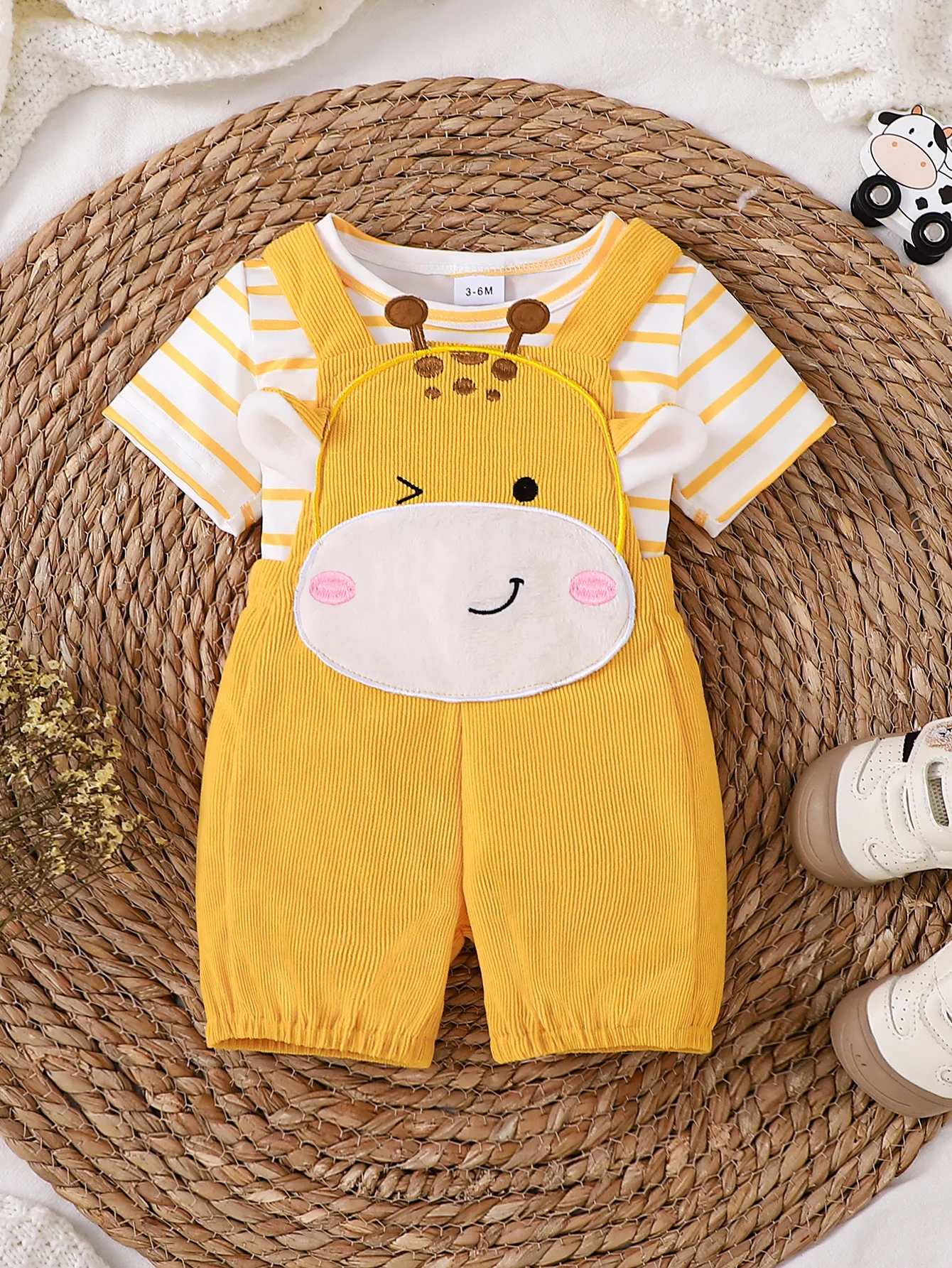 Baby 3D Giraffen-Overall-Set, verspielter Cartoon-Tier-Jumpsuit, leuchtend und stilvoll für den Alltag