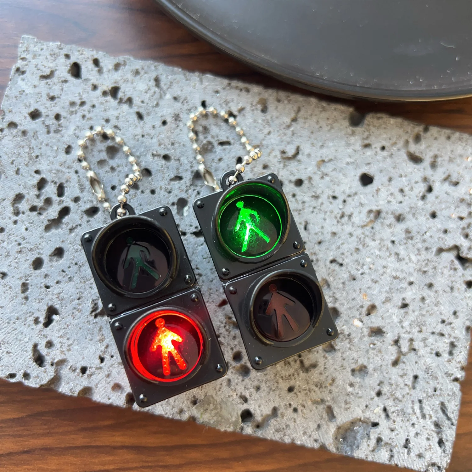 LED Traffic Light Keychain, Safety Key Ring